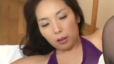 Hardcore Japanese GFs - masturbating dirt