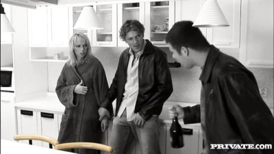 Good-looking Diana's long hair scene