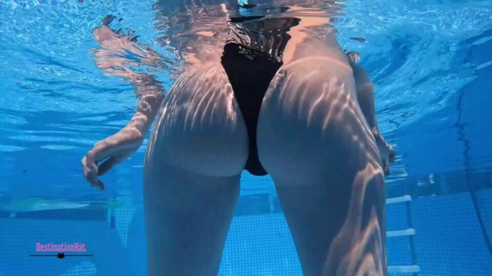 Verified Amateurs featuring DestinationKat's sweats scene Free Porn Videos | BestPornHubs.