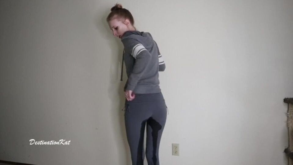 DestinationKat's pissing xxx by Verified Amateurs Free Porn Videos | BestPornHubs.