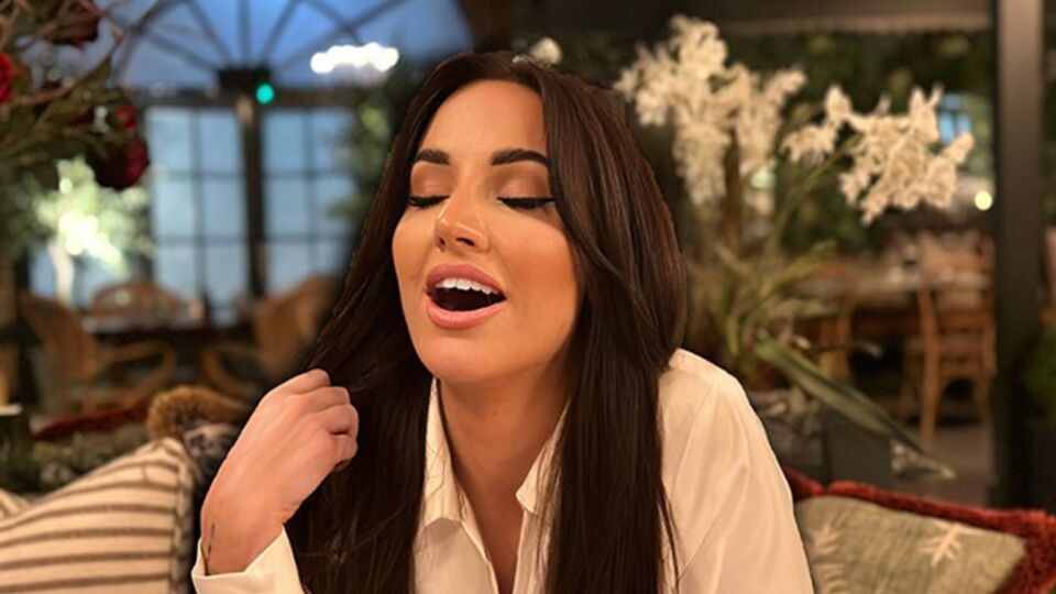Public vibrator video with magical Jess and mike from Verified Amateurs Free Porn Videos | BestPornHubs.