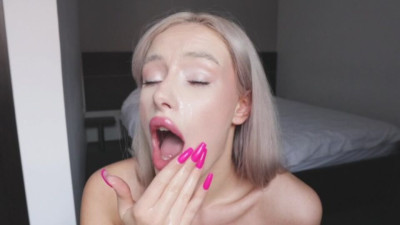 Lascivious AnnaReyHorny at close up scene