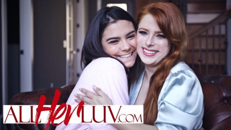 Penny Pax and Violet Starr's fingering action by All Her Luv Free Porn Videos | BestPornHubs.