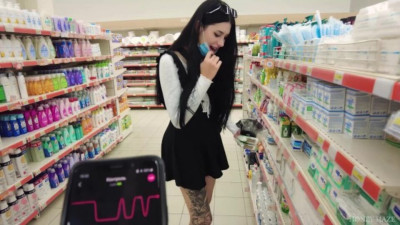 Public sex with ingenious Honey Haze from Verified Amateurs