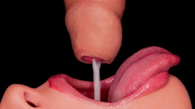 Crazy SweetheartKiss's cumshot video