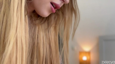 Seductive Zxlecya's verified amateurs action