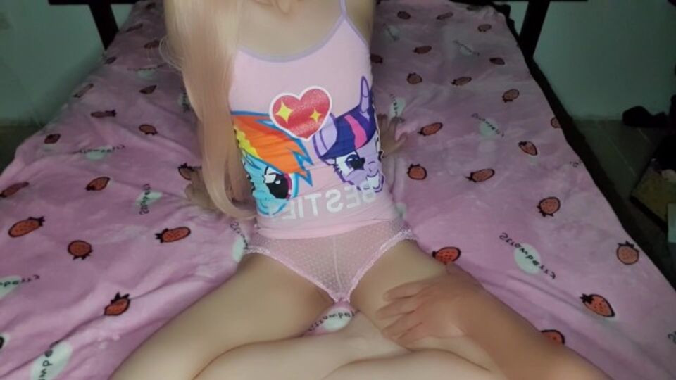 Watch romantic Lolliepopxxx's scene Free Porn Videos | BestPornHubs.
