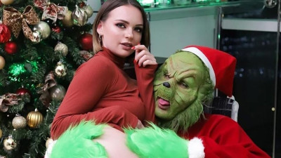Good-looking Emily Thorne's big cock smut