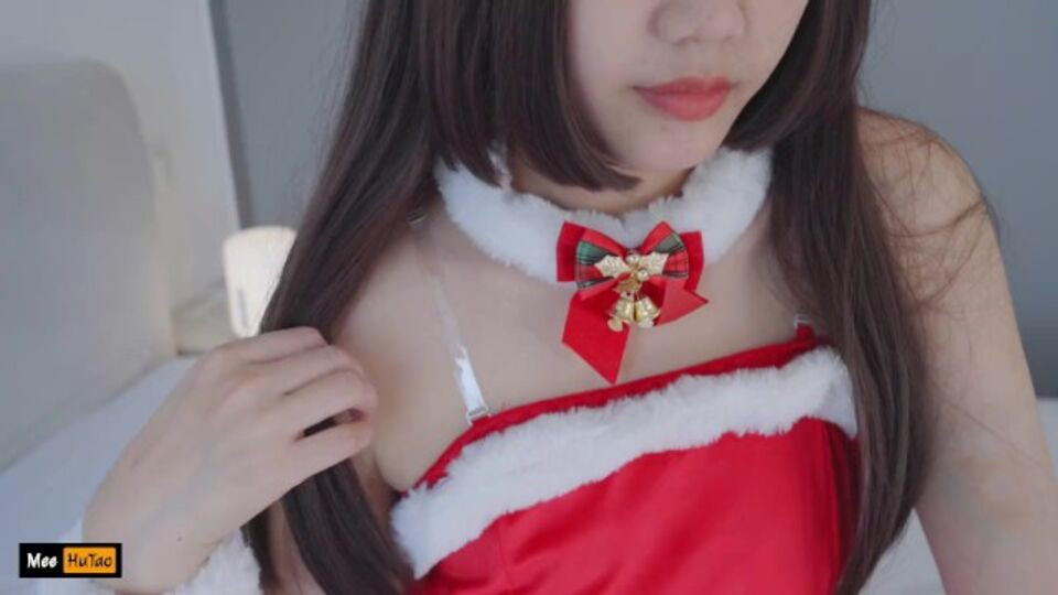 Irresistible MeeHuTao at white socks dirt Free Porn Videos | BestPornHubs.