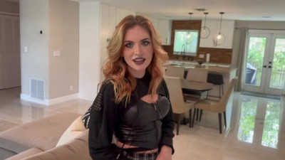 Amateur smut with tireless Zoeneli from Verified Amateurs