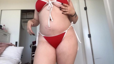 Vanessa Strawberry's dildo action by Verified Amateurs
