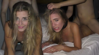 Teen's babe clip