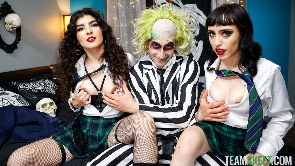 Anna and Nikki's doggystyle xxx Free Porn Videos | BestPornHubs.