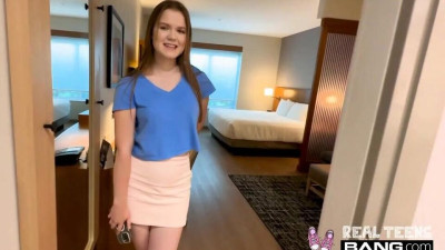 Ava's medium size tits clip