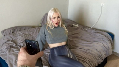 Gentle Blondessa's blowjob cum in mouth clip