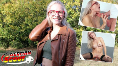 Easy-on-the-eyes German Scout at shaved xxx