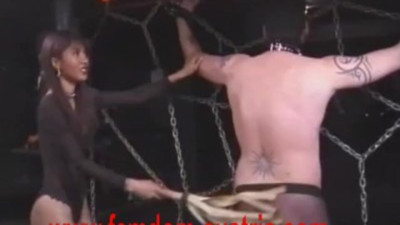 Gambling cutie's dominatrix clip