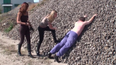 Femdom sex with magical sugar from Femdom Austria