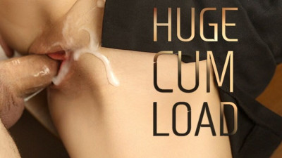 Crazy Cherry Grace at cum onto pussy action