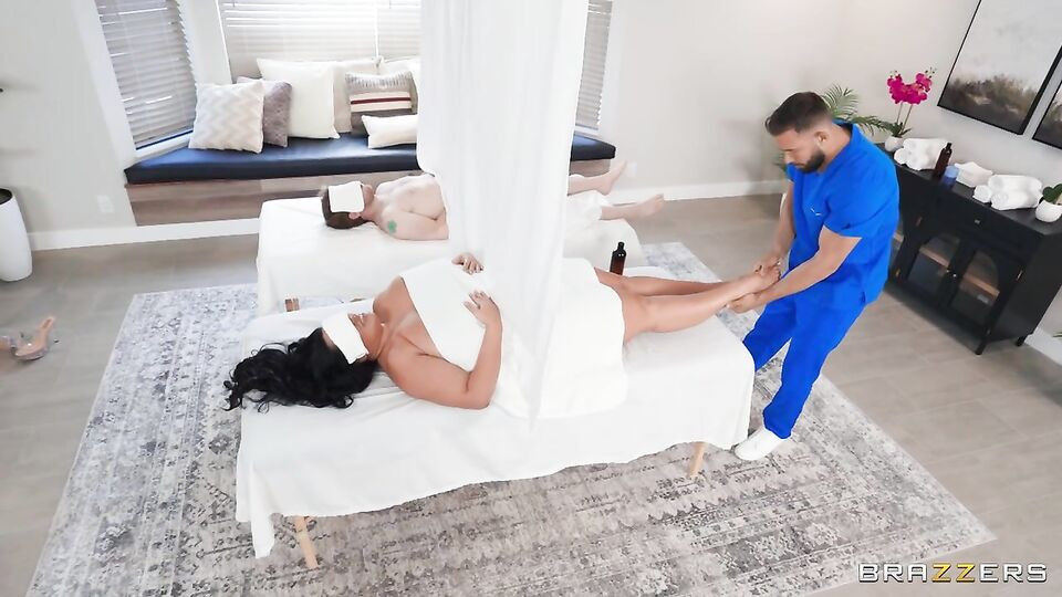 Big cock smut with glamour Sofia Rose from Brazzers Exxtra Free Porn Videos | BestPornHubs.