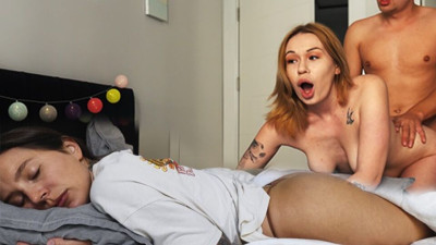 Bouncy Toma's blonde xxx