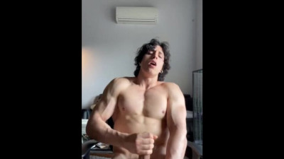 Aristocratic Gattouz0's horny action