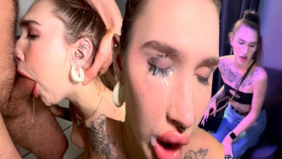 Livia005's face fuck dirt