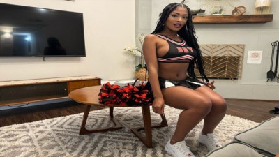 Gina WAP's sharing bed video by Verified Amateurs